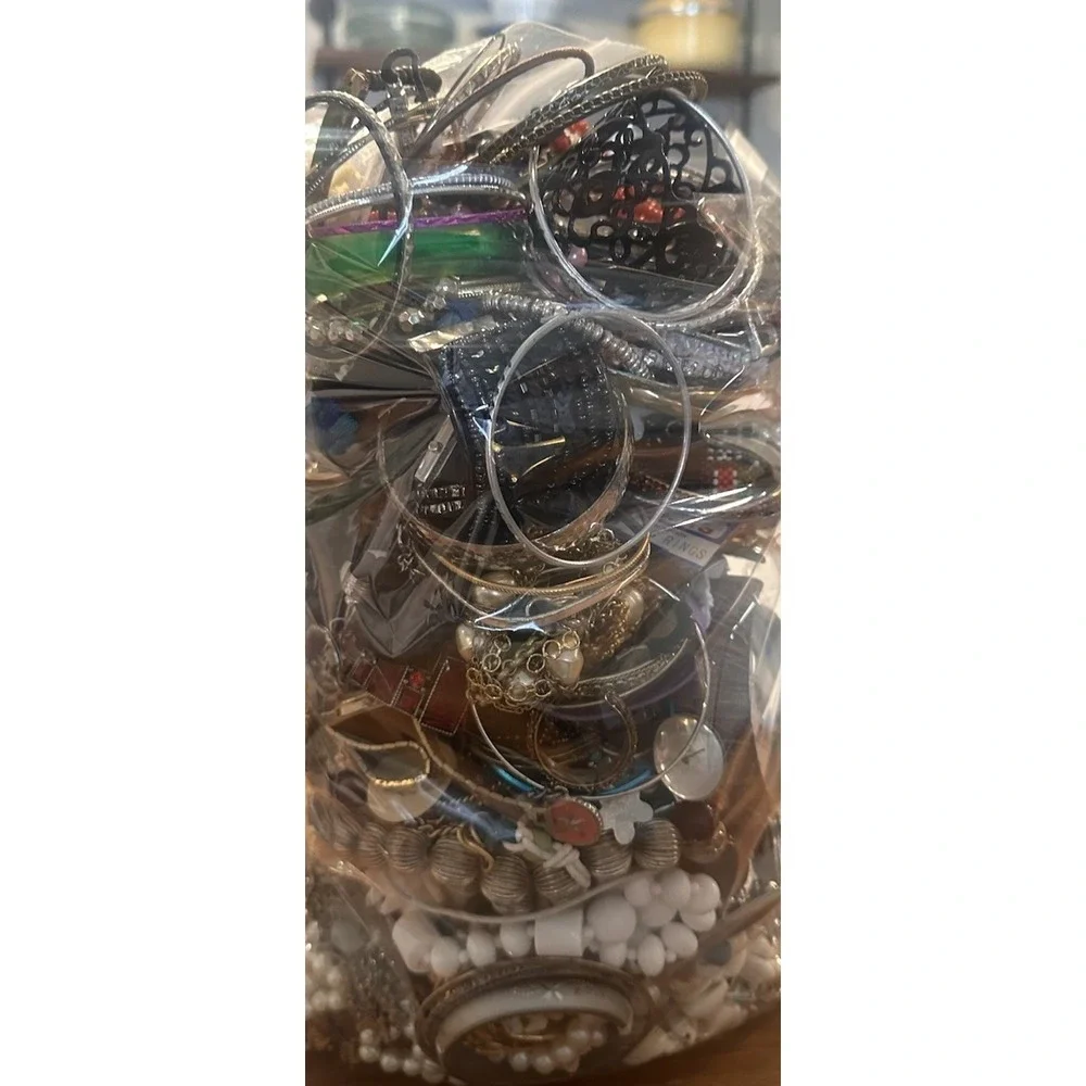 13 Lbs Vintage To Now WEAR CRAFT REPAIR Junk Drawer Jewelry Lot